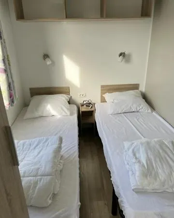 Campingplatz Luxe Stacaravan